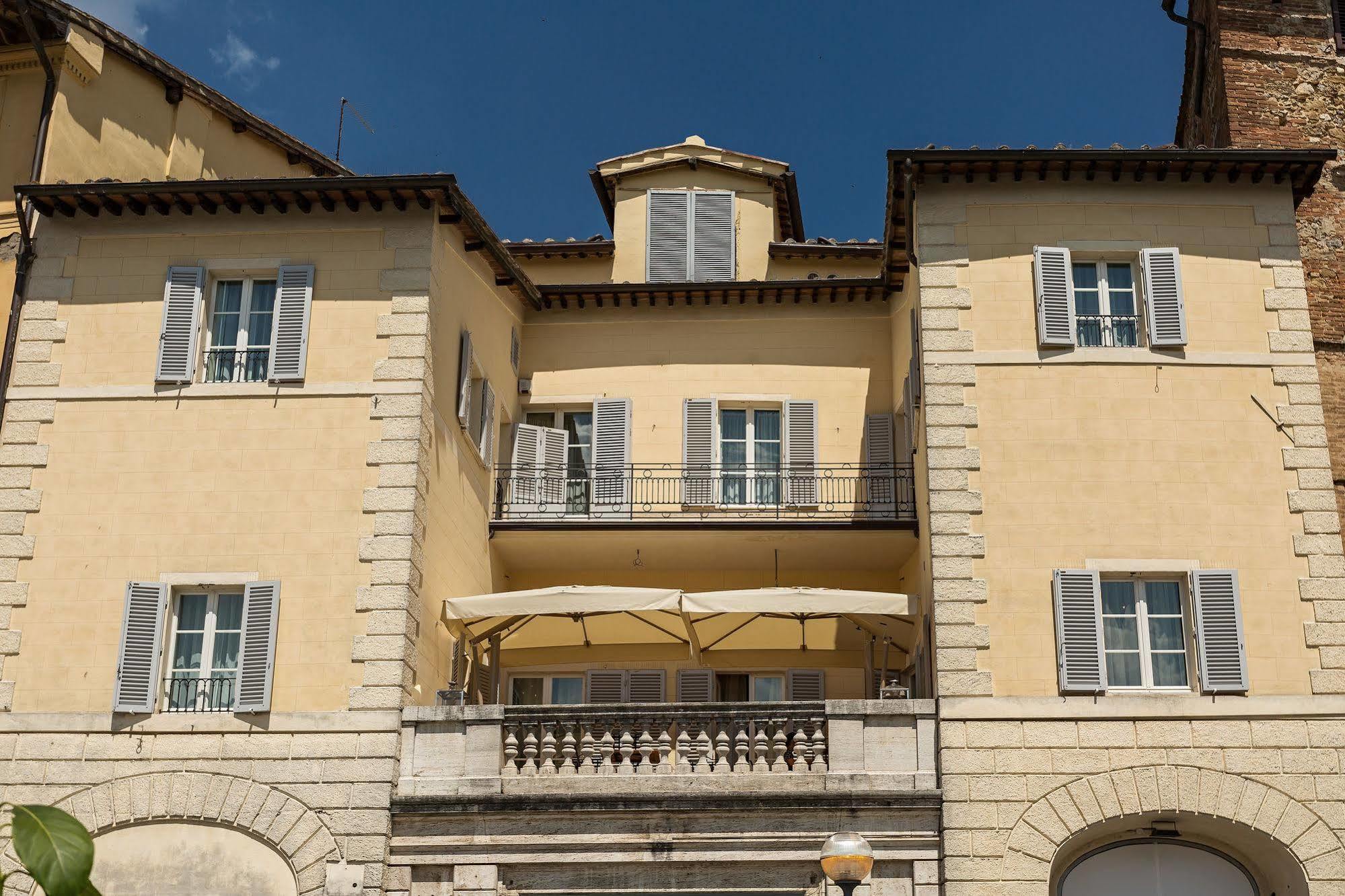 Bed and Breakfast Relais Degli Angeli Residenza D'Epoca Siena Exterior foto